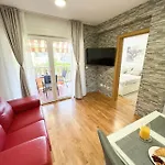 Star Apartment