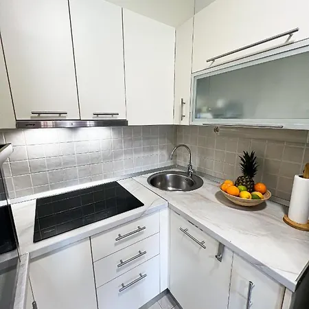 Star Apartment