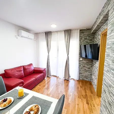 Star Apartment